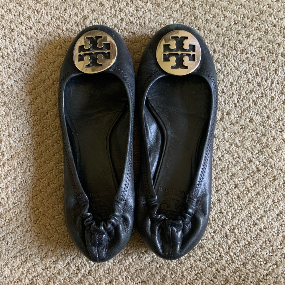 Lightly worn black Tory Burch flats